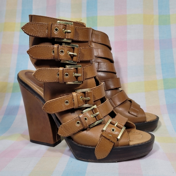 ALDO genuine leather gladiator open toe brown buckle up heeled sandals - Picture 2 of 8
